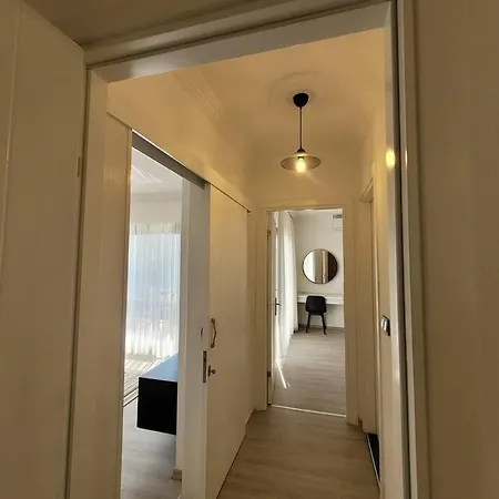 Brand New 2 Bedroom Modern Flat In Center 2
