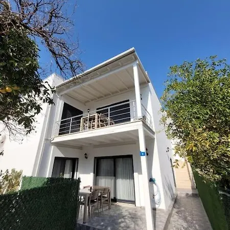 Brand New 2 Bedroom Modern Flat In Center 2 * Bodrum