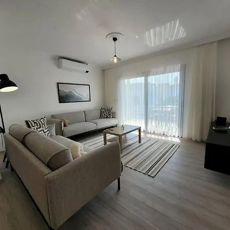 Brand New 2 Bedroom Modern Flat In Center 2 Apartment Bodrum